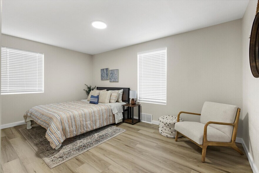 Building Photo - 2410 W Bruneau Pl