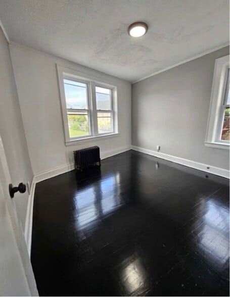 Building Photo - 784 Clinton Ave