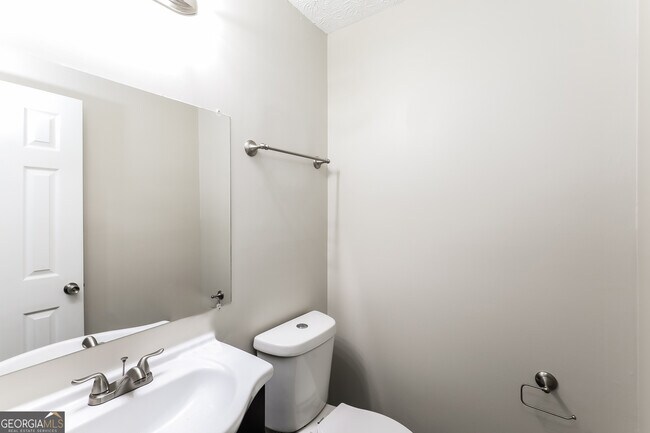 Building Photo - 2740 Ashley Downs Ln