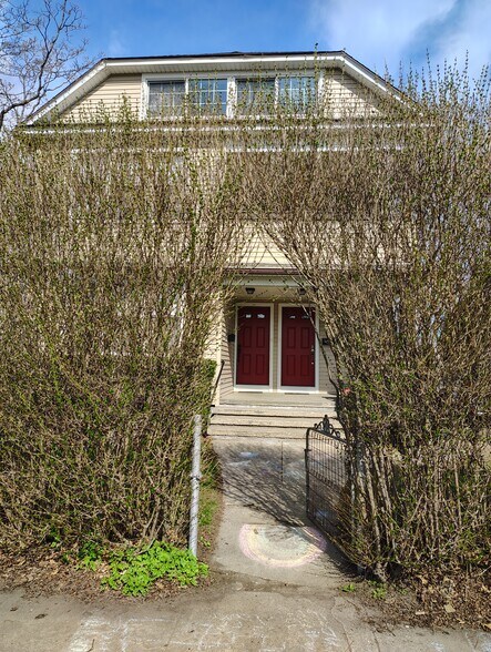 Building Photo - 45 Ardmore St