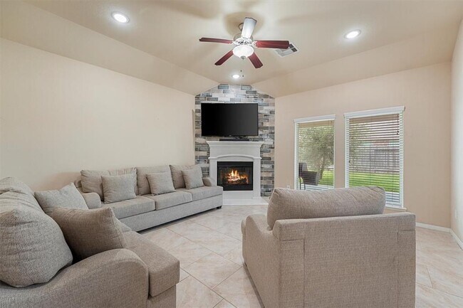 Building Photo - 23618 Monte Lago Ln
