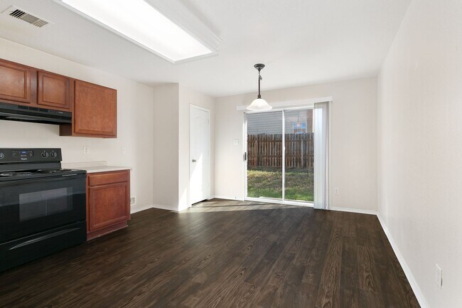 Building Photo - Highland Farms~Single Story 3 Bedroom with Study on Corner Lot