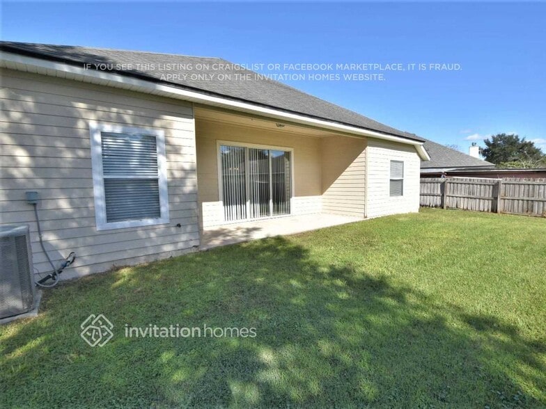 Building Photo - 9220 Hawks Point Dr