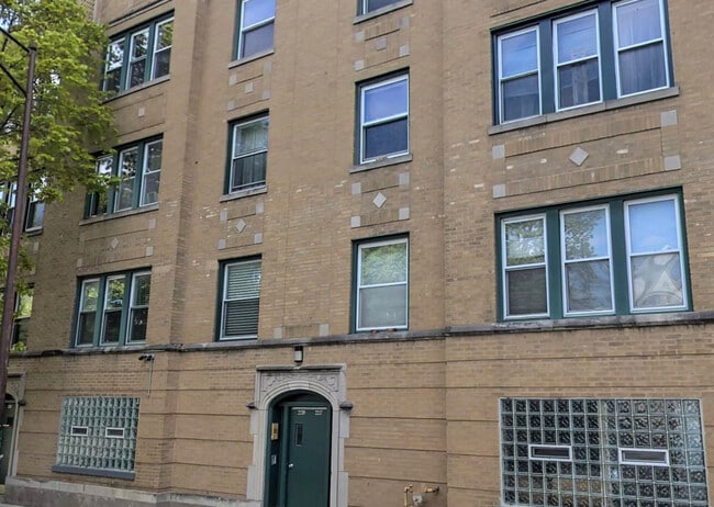 Primary Photo - 2239 N Central Park Ave