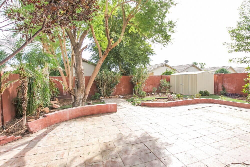 Building Photo - 15285 W Melissa Ln