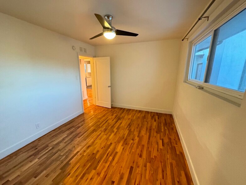 Building Photo - 8585 Pickford St
