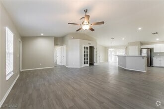 Building Photo - 2214 Armour Rd