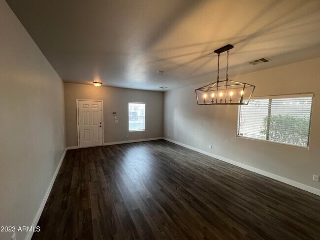 Building Photo - 16142 N 168th Ln