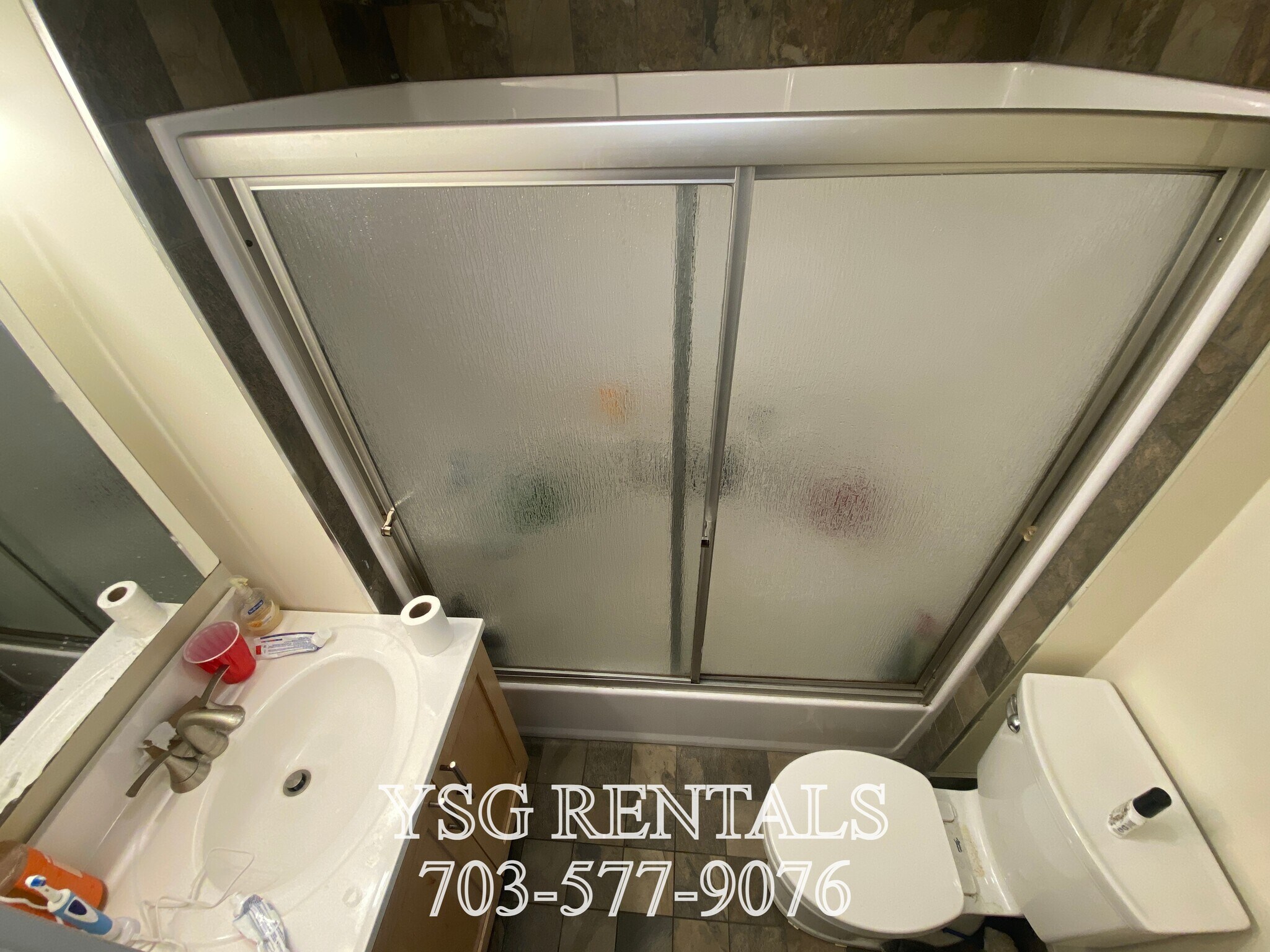 Building Photo - 19 Lambert Ave