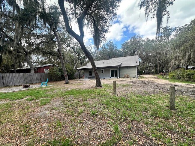 Building Photo - 24876 NE 135th St