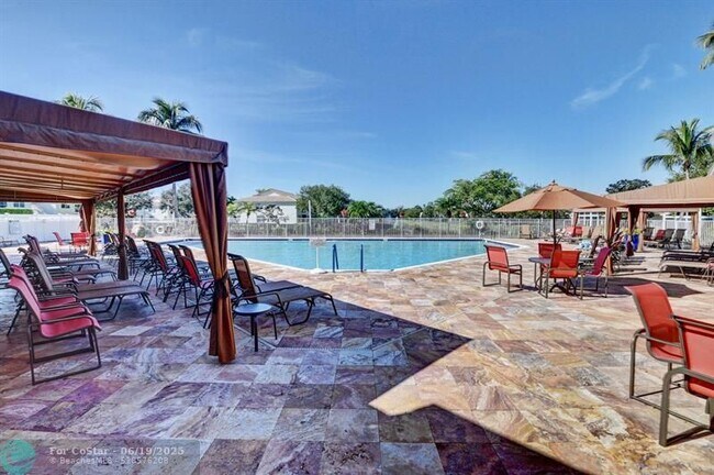 Building Photo - 9631 Orchid Grove Trail