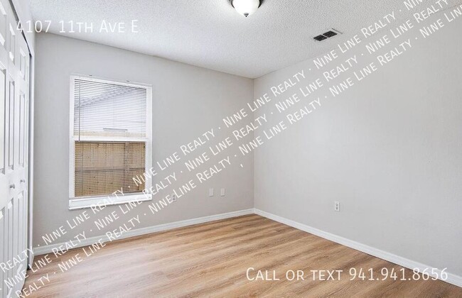 Building Photo - 4107 11th Ave E