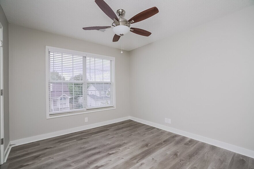 Building Photo - 6112 Hampton Hall Way