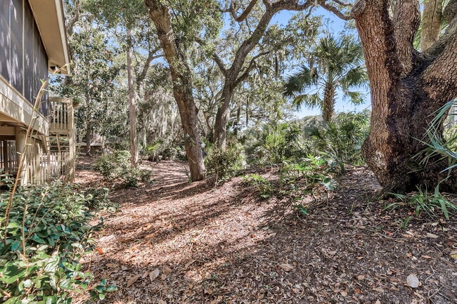 Building Photo - Branson - Breeze