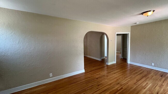 Building Photo - Great Duplex in Fort Collins