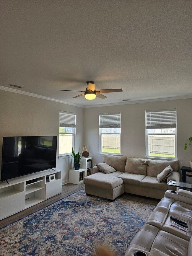 Building Photo - 1949 Bexley Ln