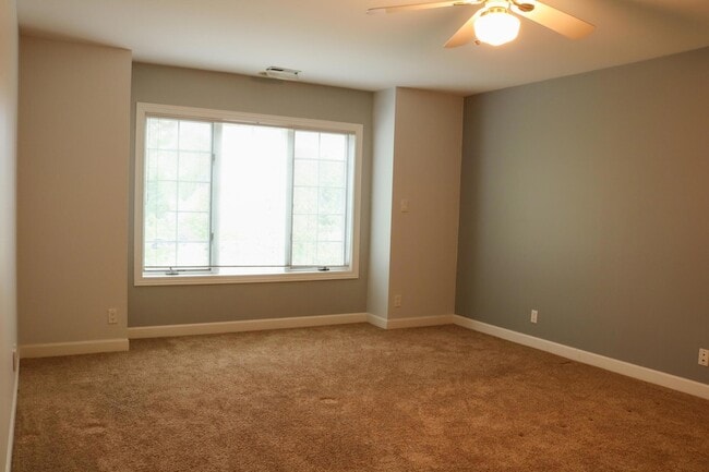 Building Photo - 1621 Santa Ana Ct