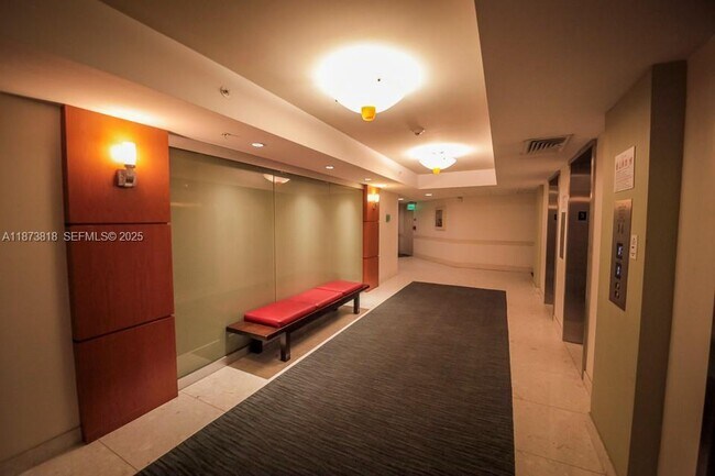 Building Photo - 3801 S Ocean Dr