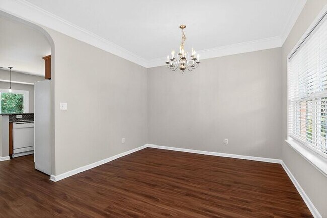 Building Photo - Recently Updated 4BD/2.5BA Home in Melbourne Community of Huntersville!