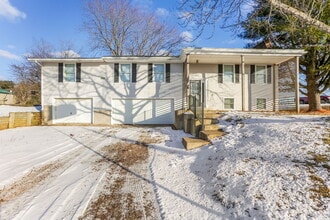 Building Photo - 11580 Highland Park