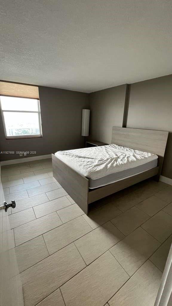 Building Photo - 3015 N Ocean Blvd