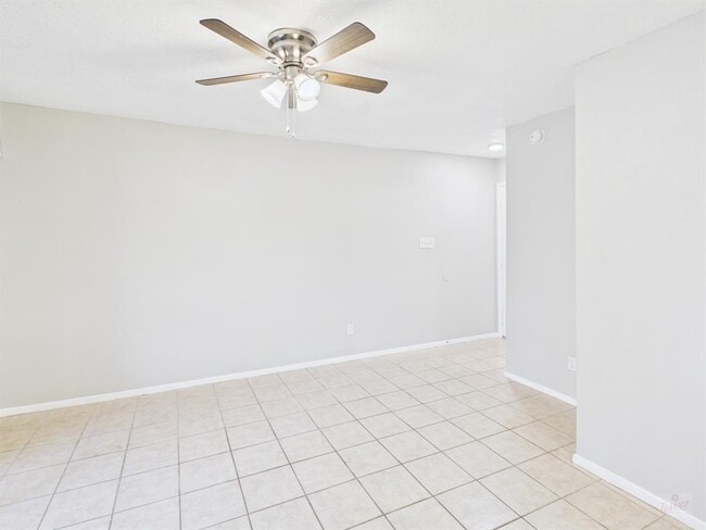 Building Photo - 2500 Burleson Rd