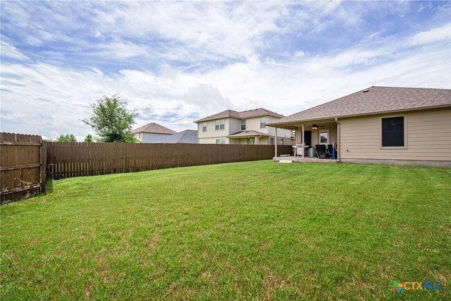 Building Photo - 5541 Perdita Dr
