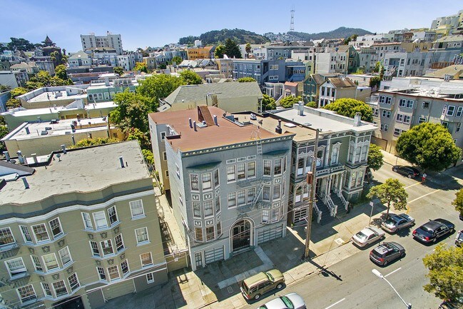 Building Photo - 1725 Turk