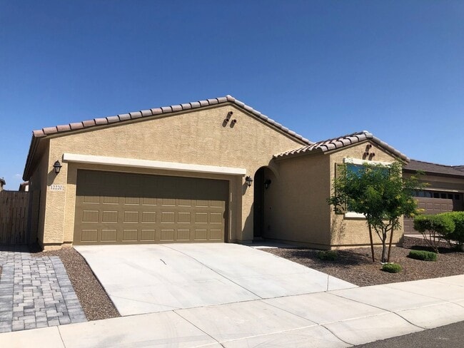 Primary Photo - Coming Soon! Stunning 3 bed, 2 bath locate...