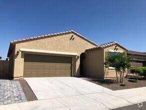 Building Photo - Coming Soon! Stunning 3 bed, 2 bath locate...