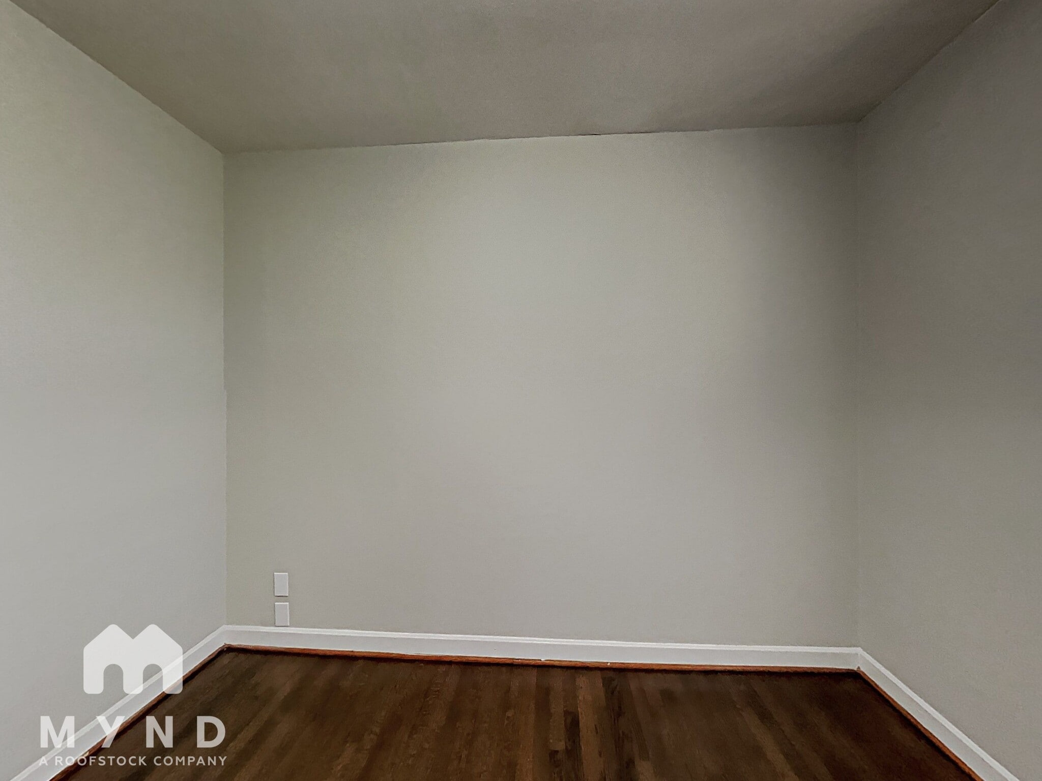 Building Photo - 5016 Scenic View Dr
