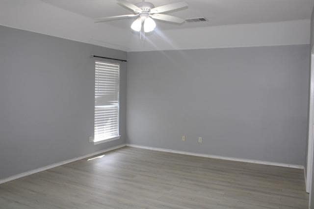 Building Photo - 7977 Glenway Dr