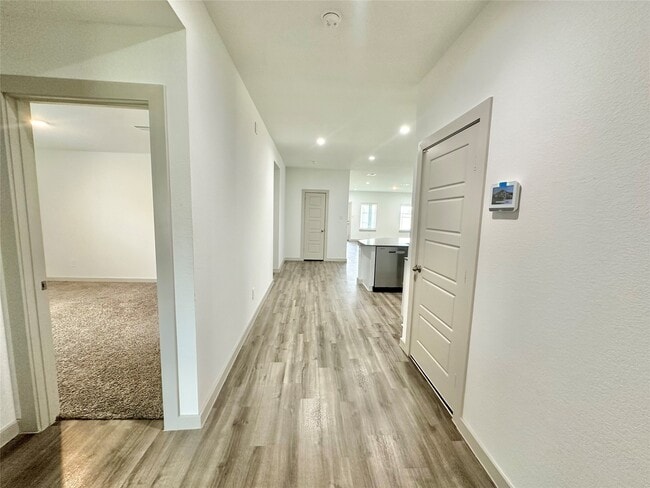 Building Photo - 1107 Curly Angora Ct