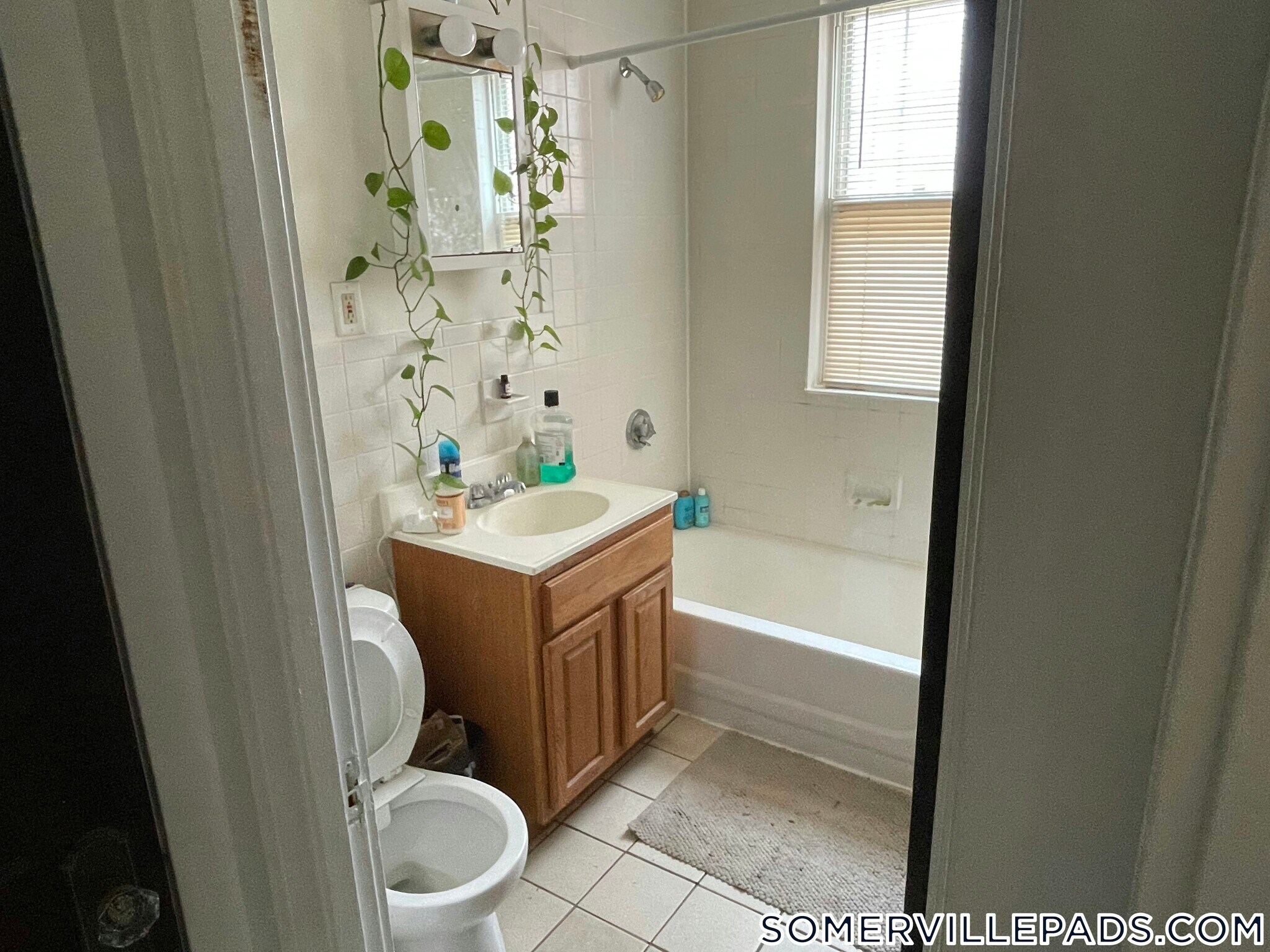 Building Photo - 157 Summer St