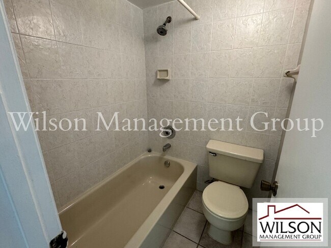 Building Photo - 4863 Walden Cir