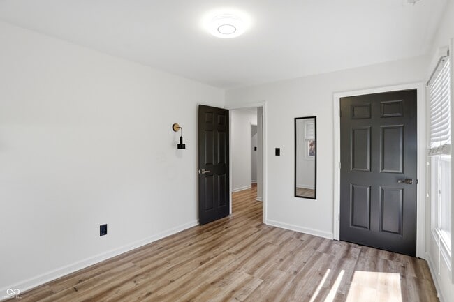 Building Photo - 512 Lexington Blvd