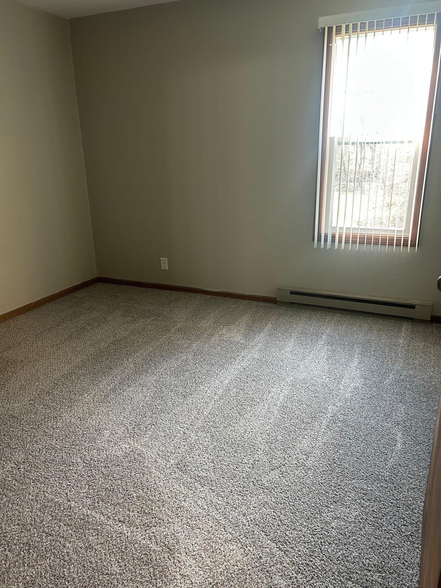 Building Photo - 4071 Applewood Ln