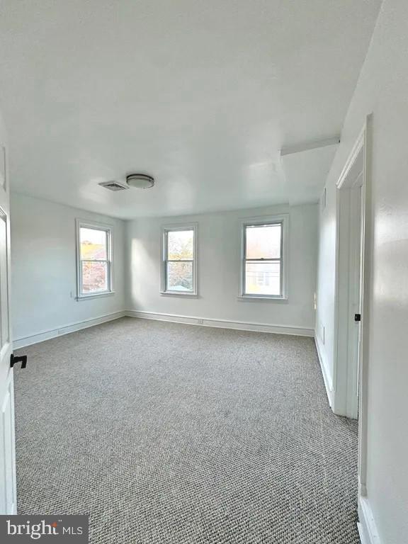 Building Photo - 1121 Rosedale Ave