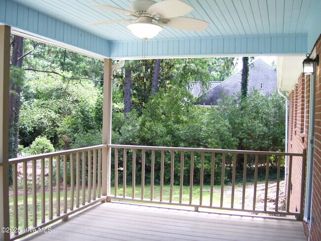 Building Photo - 355 Newton Dr