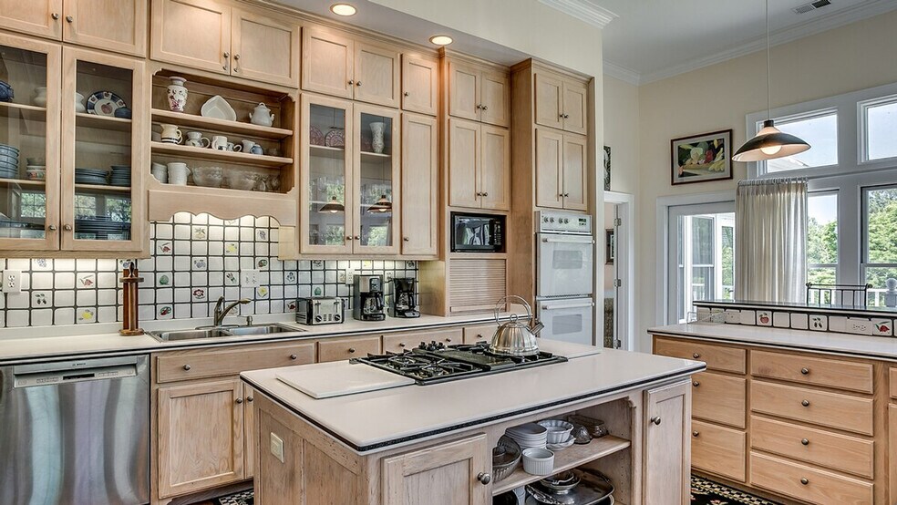 Building Photo - 110 Debordieu Blvd