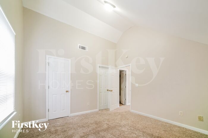 Building Photo - 6819 Wood Gate Way
