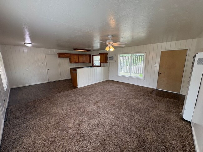 Building Photo - Charming Home for Rent Available Now!