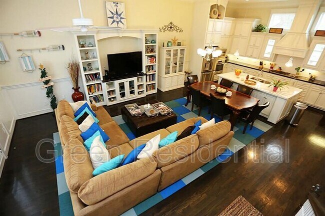 Building Photo - 1419 Beachton St