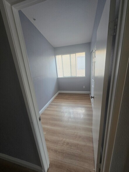 Building Photo - 15784 Firethorn Rd