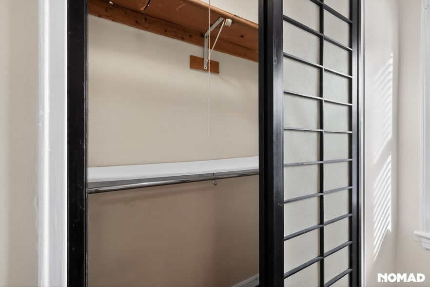 Building Photo - 2713 Fort Baker Dr SE