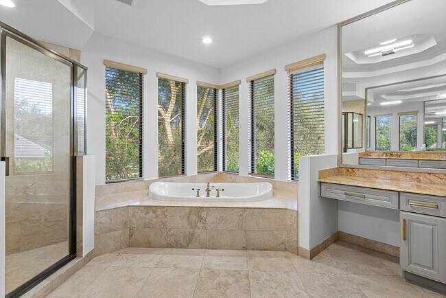 Building Photo - 8971 Stone Pier Dr