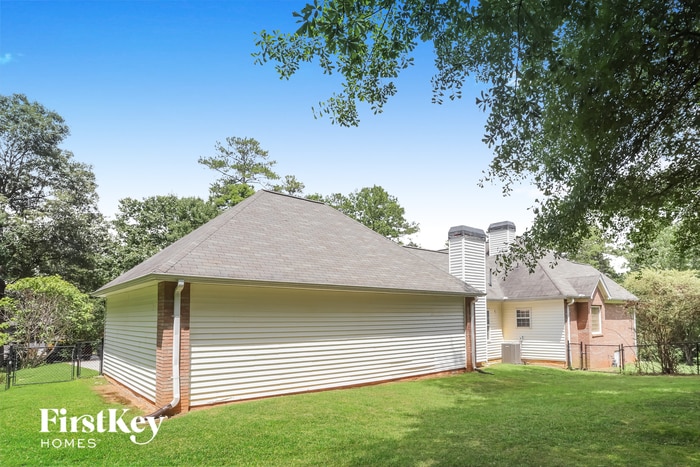 Building Photo - 7396 Mason Falls Dr