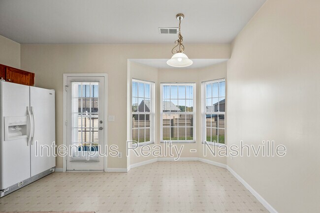 Building Photo - 2544 Jordan Ridge Dr
