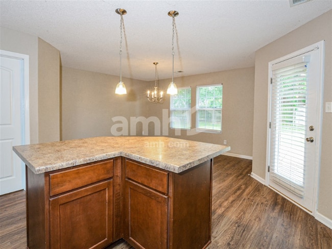 Building Photo - 4500 Hughes Meadow Dr