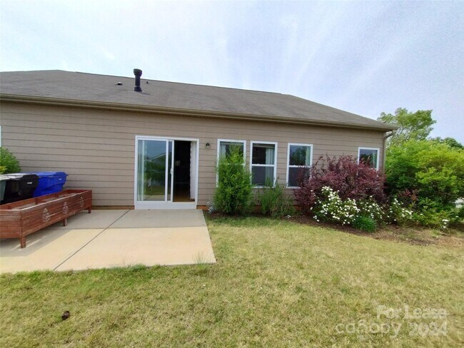 Building Photo - 105 E Neel Ranch Rd